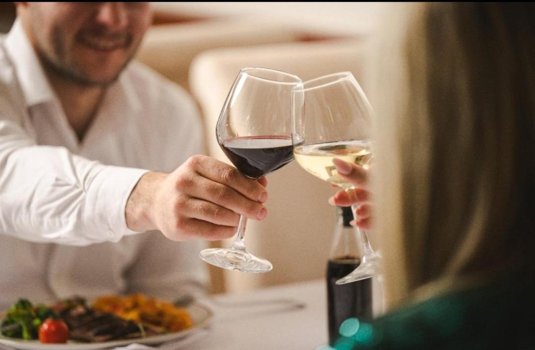 Hotel Marshal Nikšić Bagian luar foto