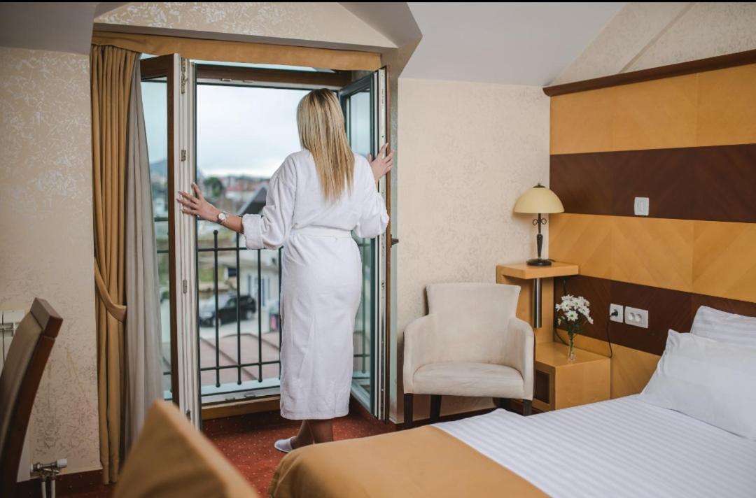 Hotel Marshal Nikšić Bagian luar foto